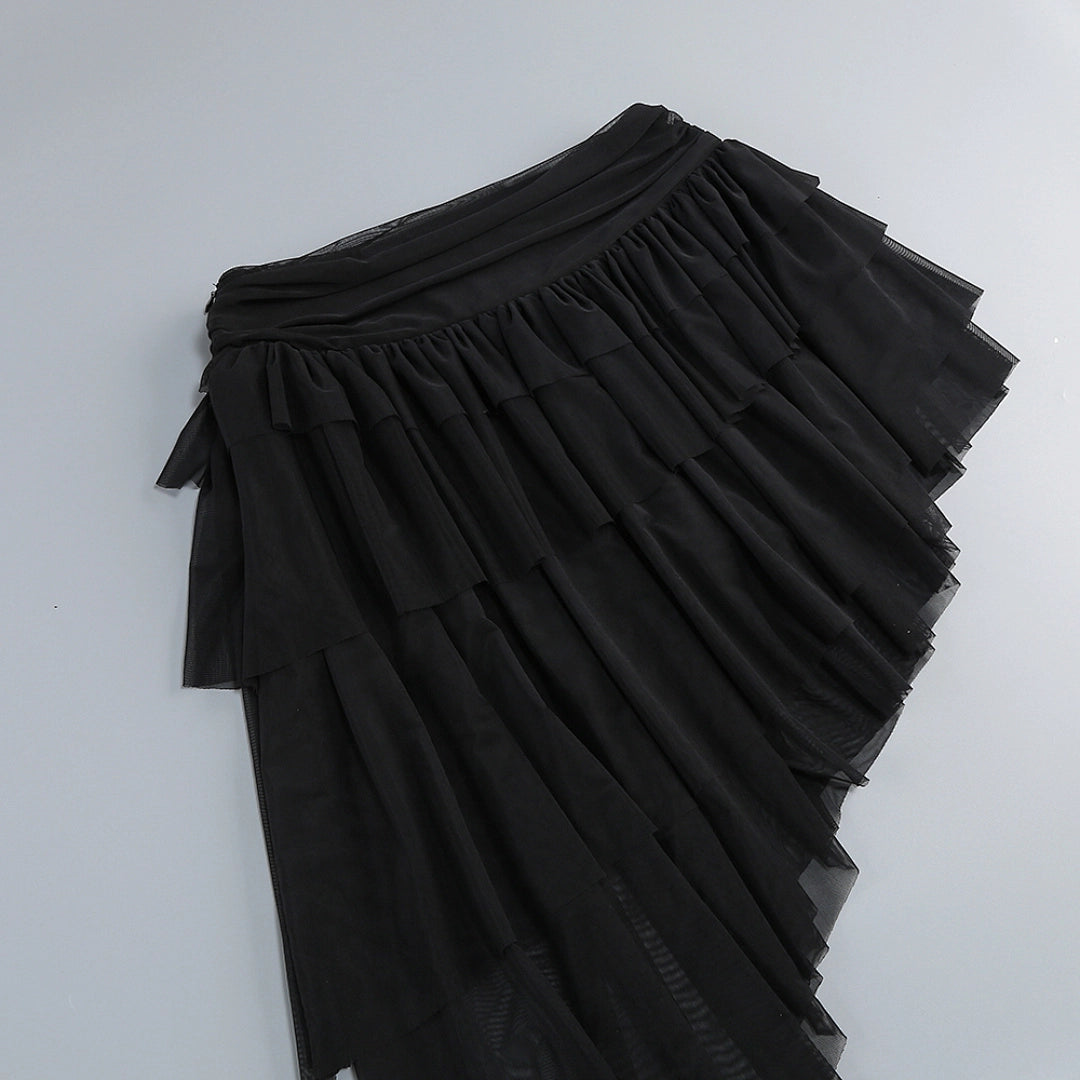 Luxury Black Strapless Corset Dress with Asymmetric Ruffle Skirt