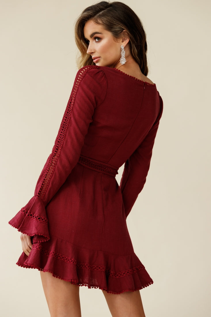 Aspley Flare Cuff Waist Tie Dress Antique Rose by Selfie Leslie