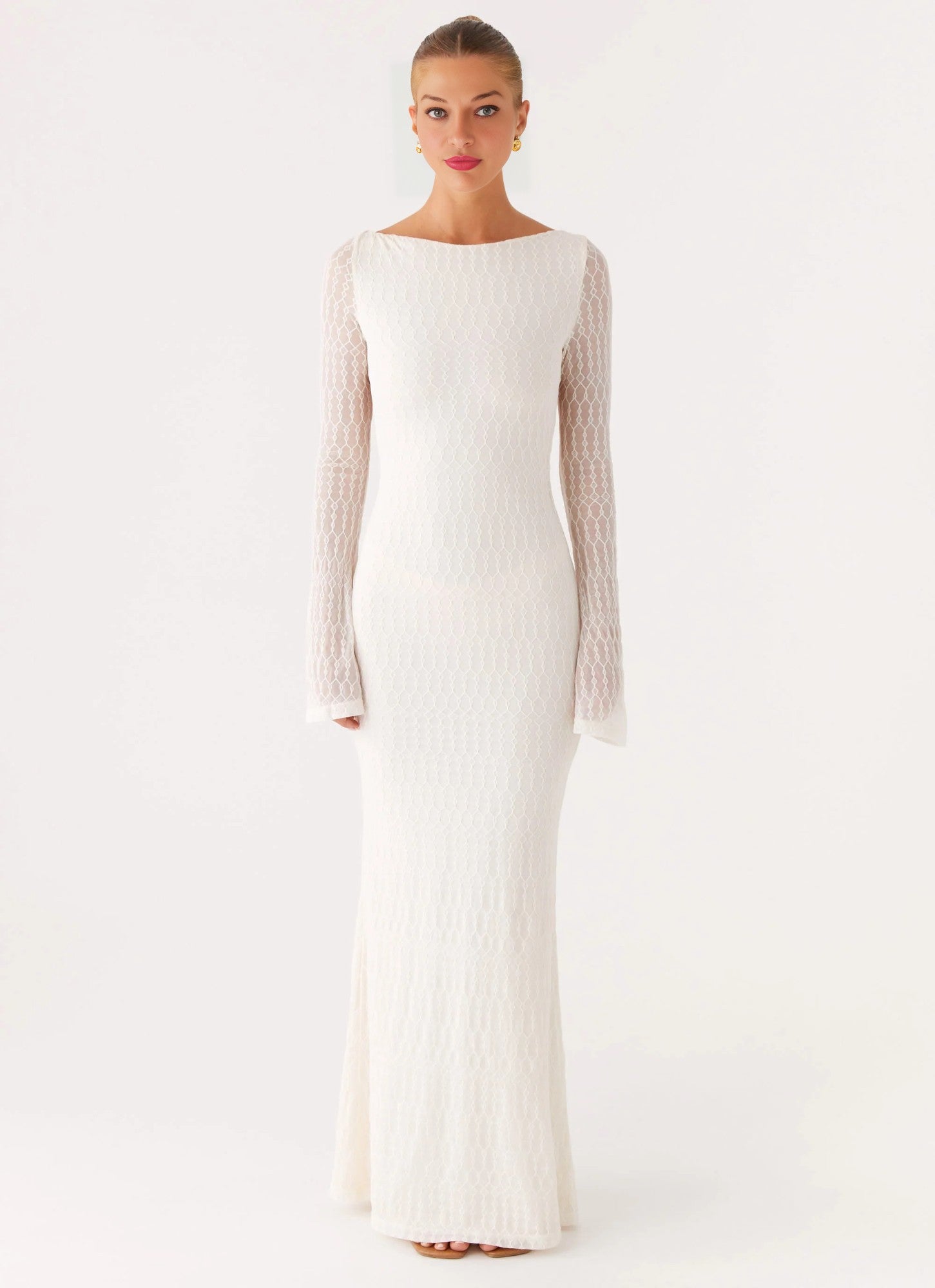 Elegeleges Exclusive - Ethereal Long Sleeve Maxi Dress - Ivory
