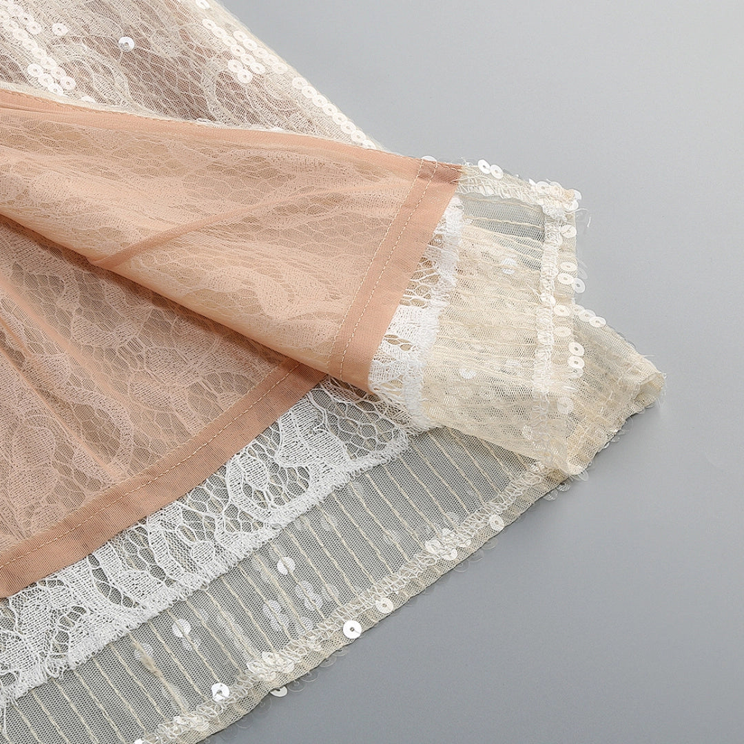 Luxury Black Sequin A-Line Evening Gown with Sweetheart Neckline