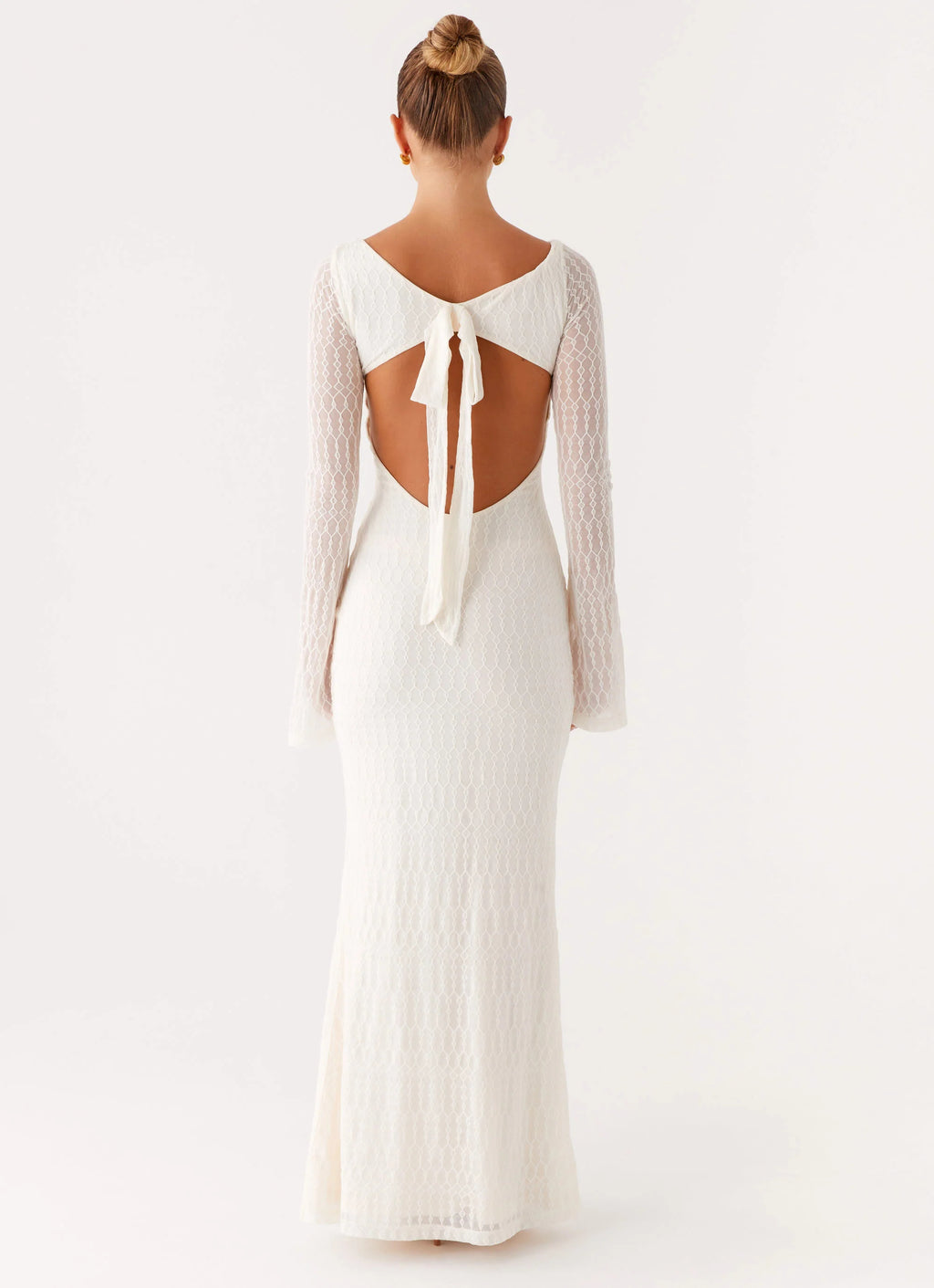 Elegeleges Exclusive - Ethereal Long Sleeve Maxi Dress - Ivory