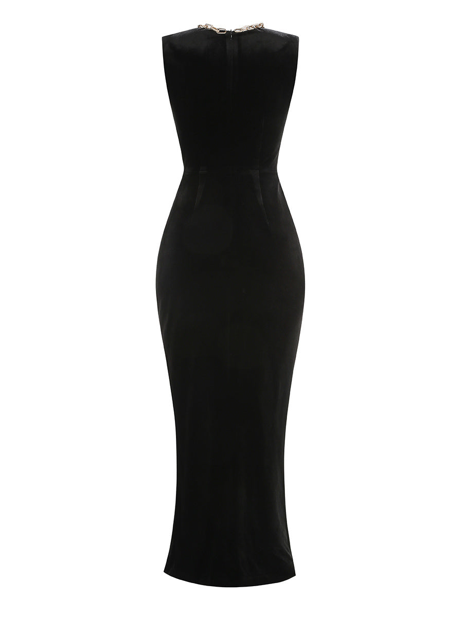 Black Velvet Sleeveless Gown