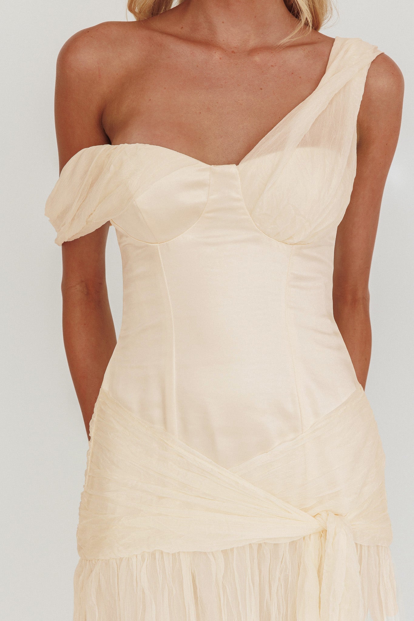 Keia Crepe Chiffon One-Shoulder Maxi Dress Oyster by Selfie Leslie