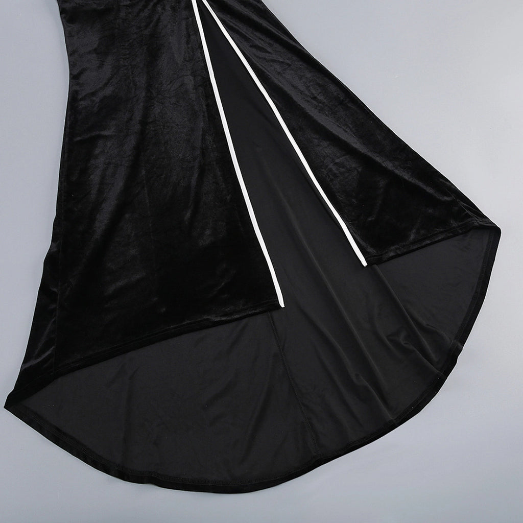 Black Satin Mermaid Evening Gown with Sweetheart Neckline & Beaded Bodice