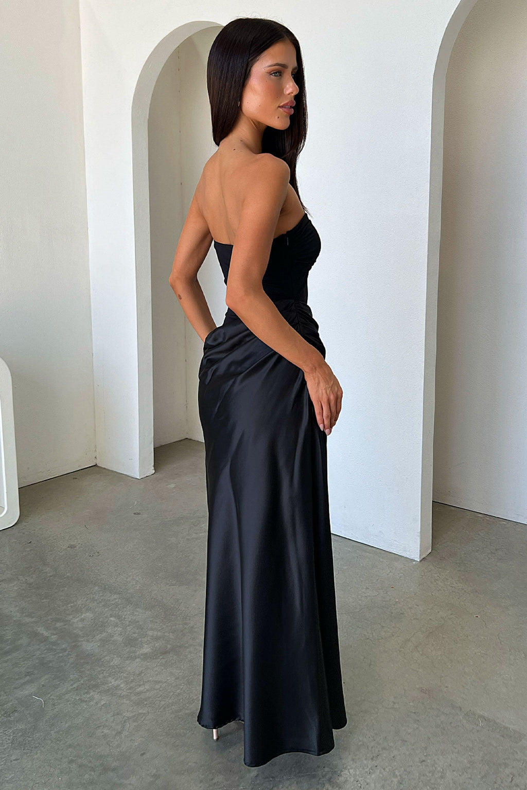 Amery Strapless Maxi Dress - Black